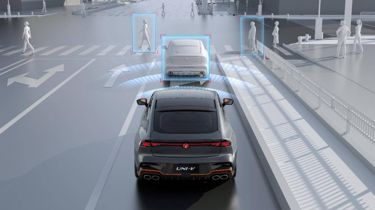 9.79萬起售的第三代UNI-V:燃油轎跑最后的倔強(qiáng),還是年輕人的性價比狂歡?