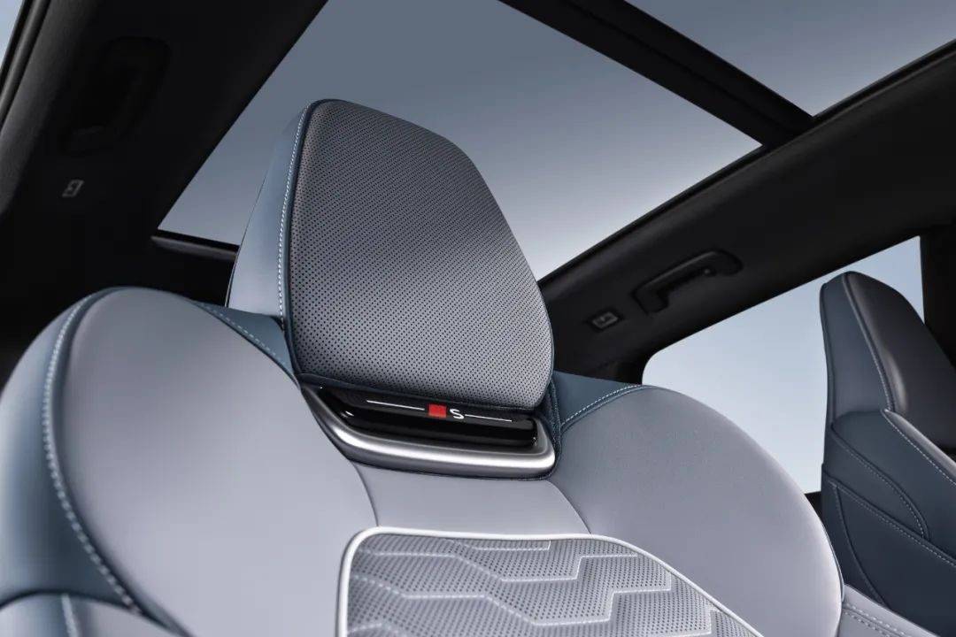 “人本電動”新物種:奧迪Q6L e-tron喚醒駕駛靈魂