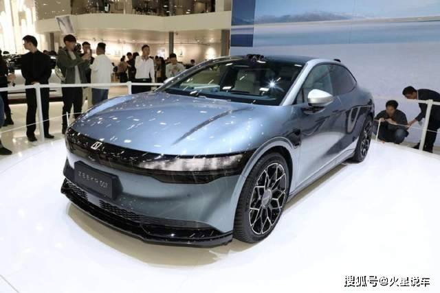 熱門單電機轎車極限續航榜出爐:小米SU7的成績引爭議