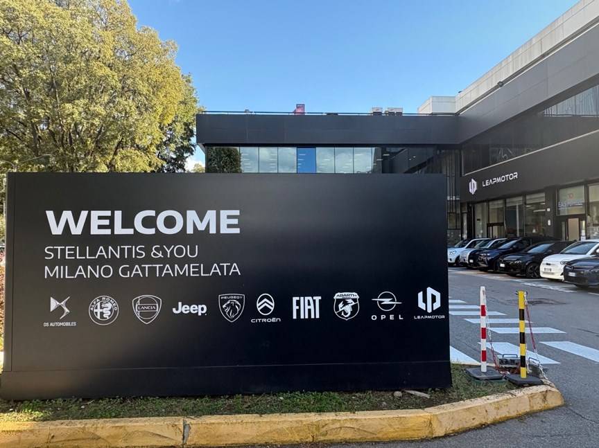 半年報首次盈利,中國一汽或將入股:零跑千億市值版圖背后還差什么?