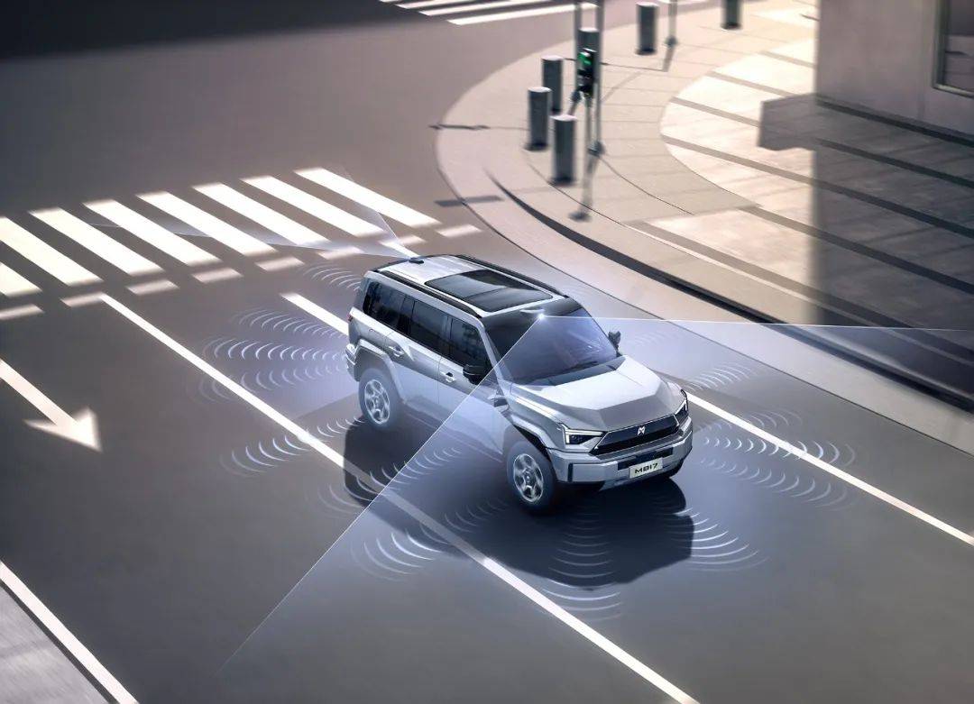 猛士M817上市,其中猛士M817 Pro版上市指導(dǎo)價(jià)31.99萬元,猛士M817 Max版上市指導(dǎo)價(jià)34.99萬元