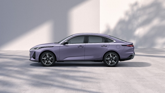 長安第四代逸動上市，搭載天樞智能座艙+新藍鯨動力，7.29萬元起！