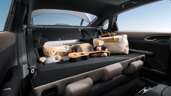 長安第四代逸動上市，搭載天樞智能座艙+新藍鯨動力，7.29萬元起！