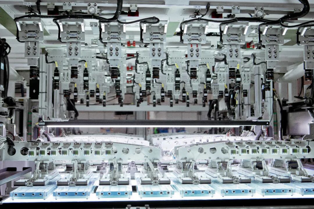 鋰電出口管制，中國在下一盤什么棋？