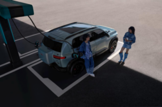 新聞通稿  方程豹鈦3閃充版石家莊正式上市發(fā)布839.png